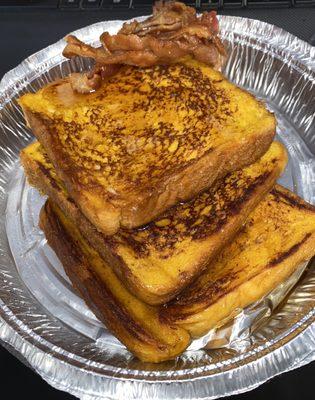 Challah French Toast w. Bacon