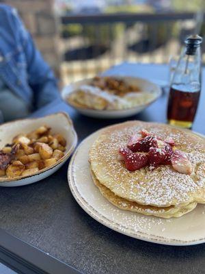 Lemon Ricotta Pancakes....delicious!!