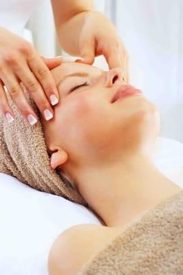 Signature Facial w/ half body massage & eyebrow shaping

" promotional price hurry!!