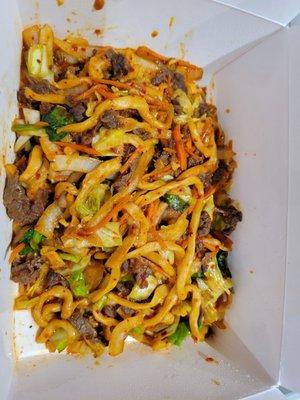 Hand pulled noodles - beef