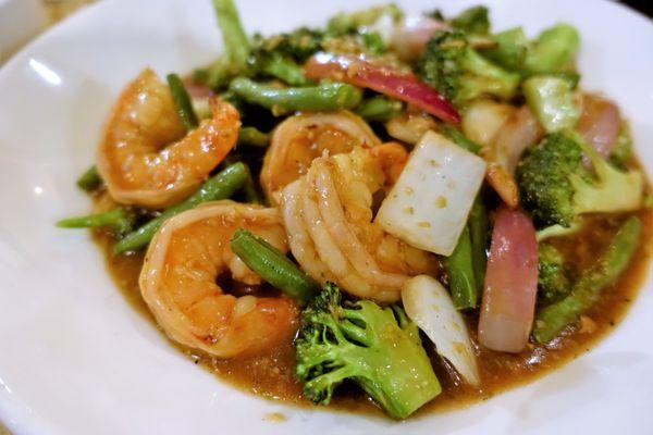 Shrimp stir-fry