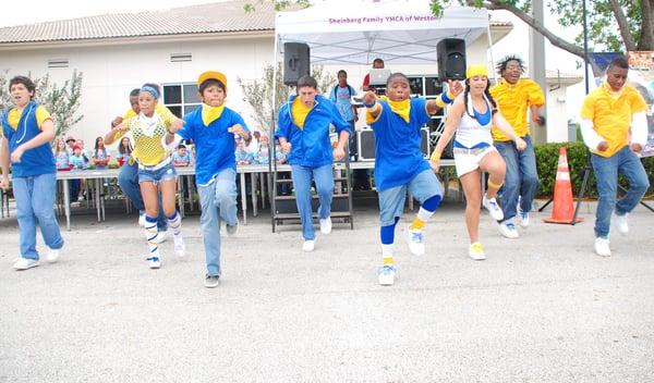 Hip Hop Kidz perform in Weston Flroida