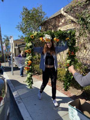 If you want a gorgeous garland to drape around a doorway, this is your florist!