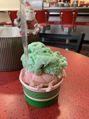 Pistachio and strawberry ice cream