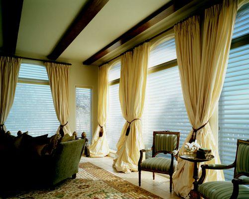 Blind Cleaning Services Offers New Blinds, & Blind/Drapery Cleaning. Free Estimates! 800.470.9059