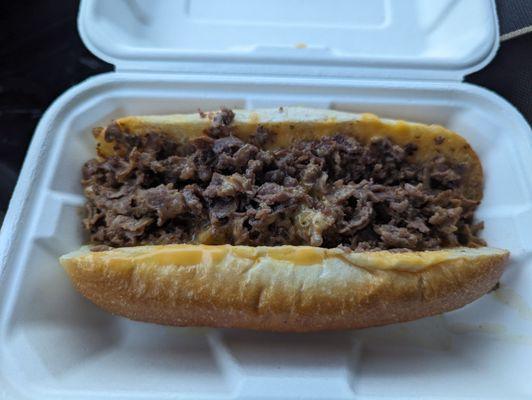 Philly cheesesteak "wit whiz"