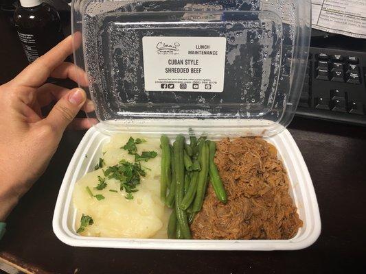 Good portions& price, delivered daily, but I may switch bc can't choose the meals, calories NOT printed on box & maintenance is carb heavy