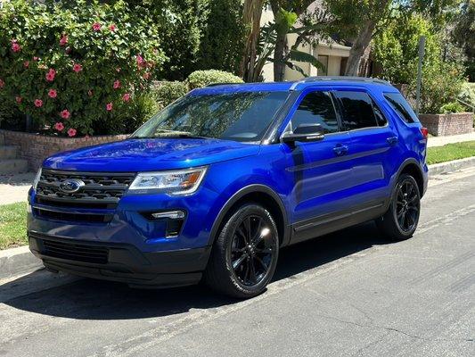 2019 Ford Explorer wrapped.