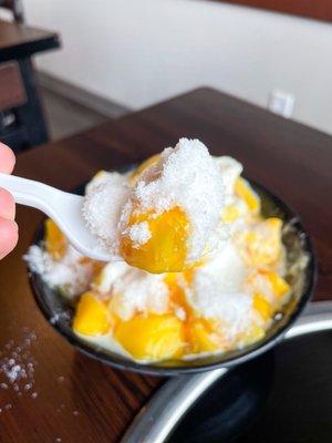 Mango Bingsu