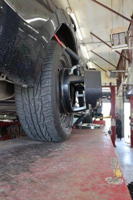 Our Hunter HawkEye Elite® alignment machine & techs are ready to get you driving straight down the road.