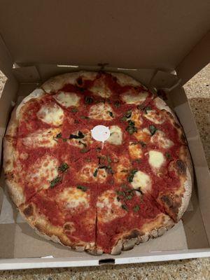 Margherita large pie