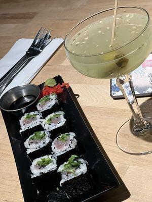 Tuna jalapeño roll/ spicy margarita