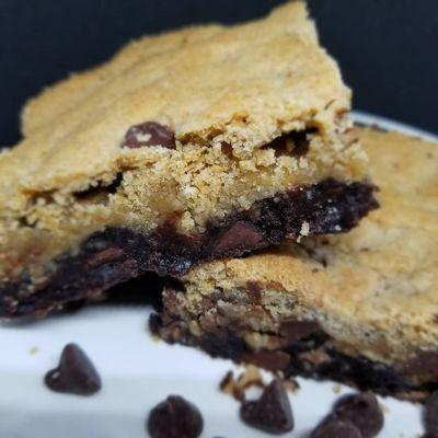 Classic Duo Brownie is a chocolate chip cookie on top of a brownie