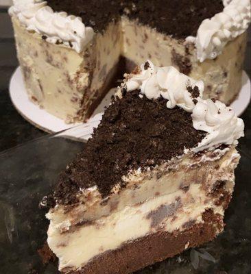 Delicious Oreo crumble chocolate cheesecake. My favorite!!