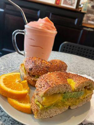 Ham - n - Cheesy and Smoothie