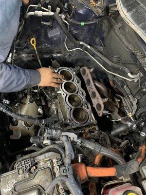 Head gasket job on a Toyota Prius