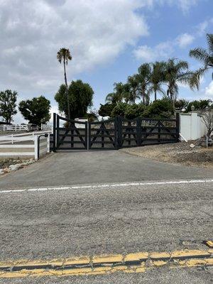 These farm style gates are also automatic!!!