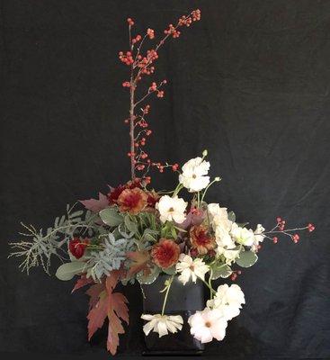 Ikebana ~ Modern:  Butterfly ranunculus with Washington thornberries