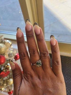 Green and Glitter manicure to get the holidays started