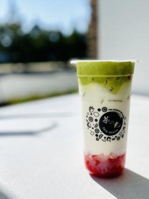 Strawberry Fluffy Matcha  =)