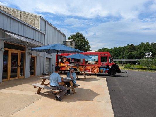 Food truck Mexican food