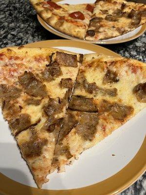 Sausage pizza