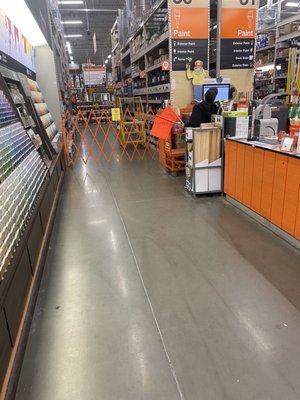 Blocked aisle. Only came in for paint. Waited 15 minutes.