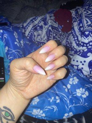 Ombré stiletto nails