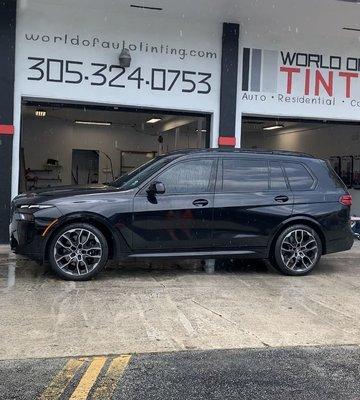 BMW X7 M6.0i with SunTek Evolve 15 front, Evolve 30 back & Evolve 70 windshield / window tinting