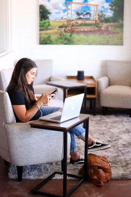 Flexible Lounge space in a comfortable chair.