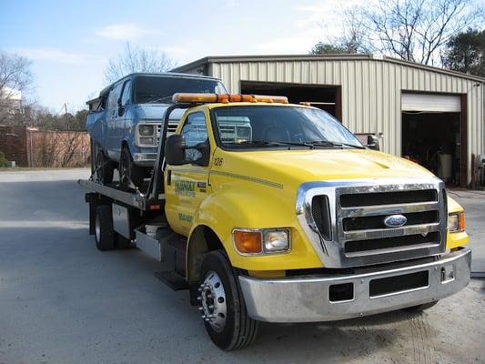 Flatbed towing Greensboro