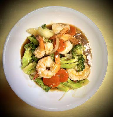 Shrimp with Broccoli 
Serve with White Rice