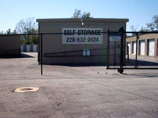 Tellus Self Storage - Courthouse