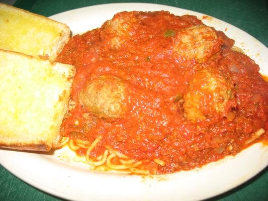 SPAGHETTI W/MEATBALLS