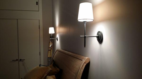 WALL  LIGHT FIXTURE