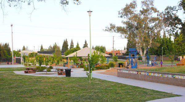 White Rock Community Park, Splash Park & Clubhouse