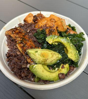 Waakye & Pan-sear Salmon with avocado, kale, potatoes and spicy honey.