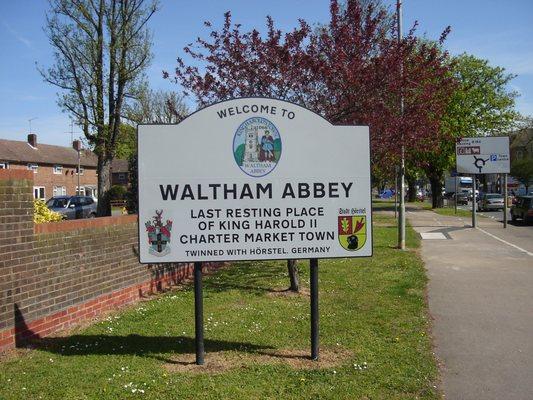 Welcome to Waltham Abbey sign.