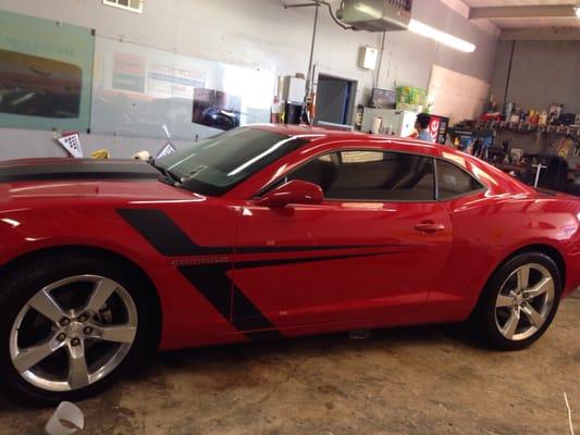 decal stripe on Camaro