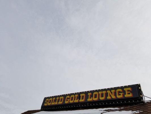 Solid Gold Lounge