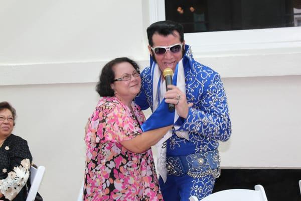 Fantastic Elvis!  Donald "Elvis" Prieto.  Highly recommended.