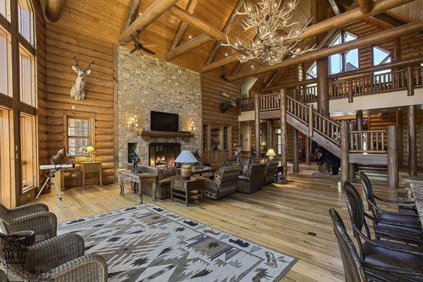 A log cabin home is unique along the Emerald Coast.