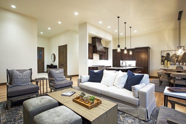 Summit Model - Thorn Creek Neighborhood