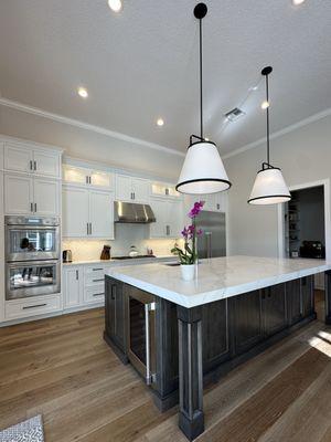 All we can say is WOW! Contact Grandview Kitchens for your dream kitchen renovation!