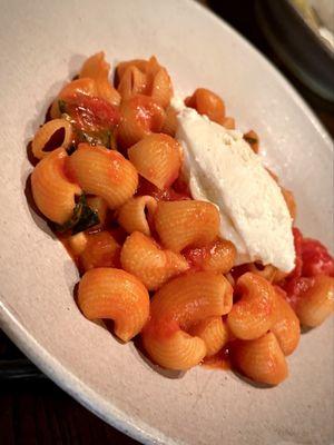 Maccheroncelll $26 Crushed tomato, chili, basil, house made ricota