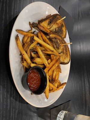 Burger and fries!!