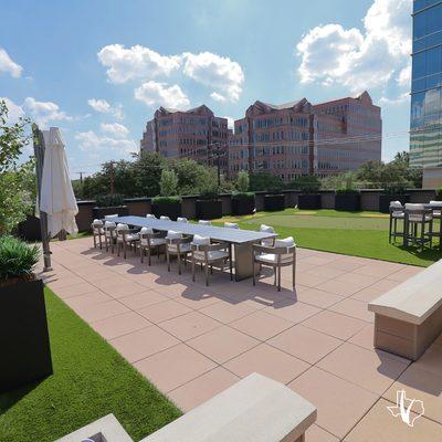 Rooftop office space with artificial turf from ForeverLawn Texas