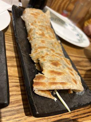 Scallion Pancake with Sliced Beef