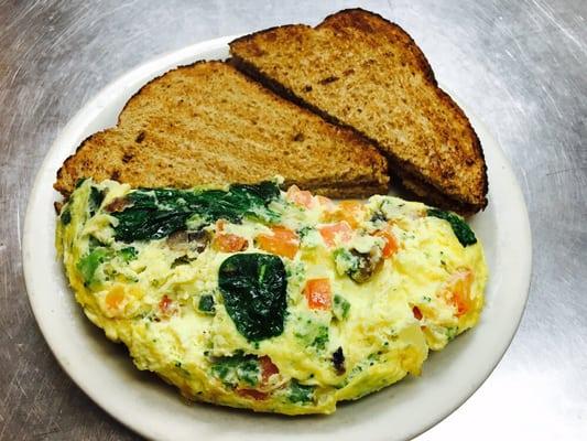 Vegetable omelet with whole wheat toast