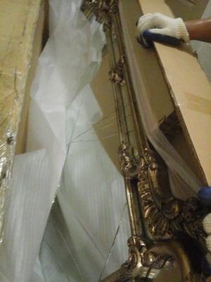 mirror arrived destroyed